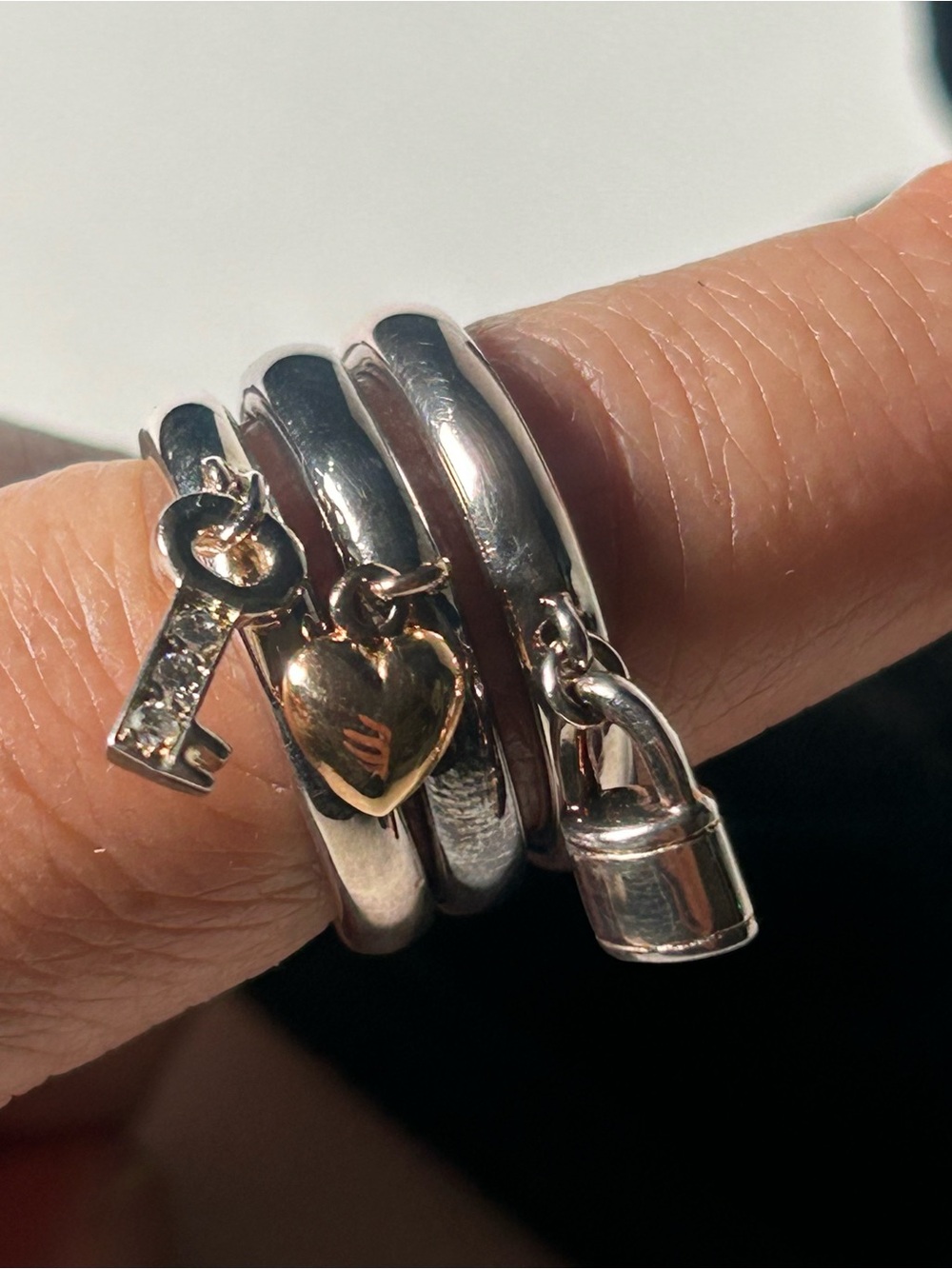 Ring Set Dangling Charm 3 Piece Size 7 Heart Lock Key Style Finger Jewelry 925 - Picture 3 of 7